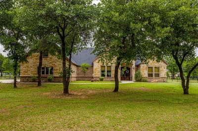 106 Treeline Court, Lipan TX 76462