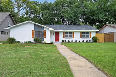2507 Foxcroft Circle, Denton TX 76209