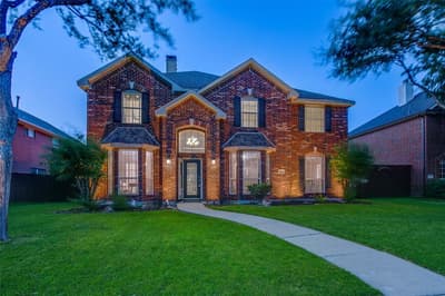 1040 Churchill Drive, Frisco TX 75036