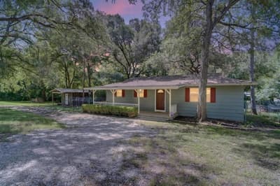 427 Whippoorwill Drive, Granbury TX 76049