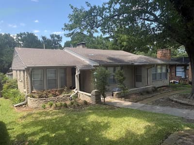2207 Stevens Woods Lane, Dallas TX 75208