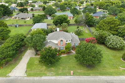 1110 Hampshire Drive, Waxahachie TX 75165