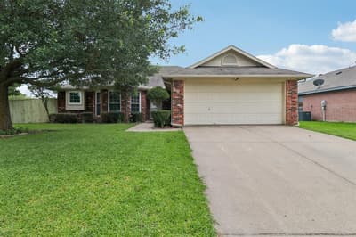 101 Apache Trail, Alvarado TX 76009