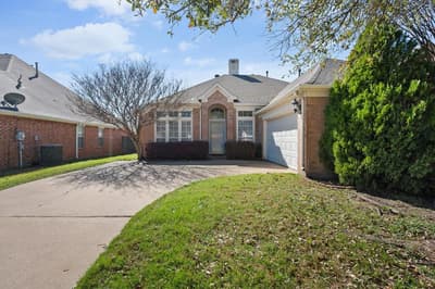 6604 High Brook Drive, Fort Worth TX 76132