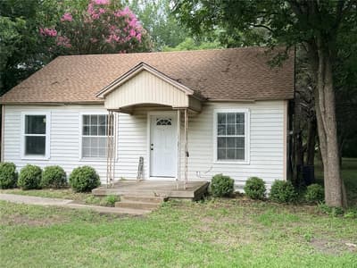 310 College Street, Wilmer TX 75172 - Photo 3