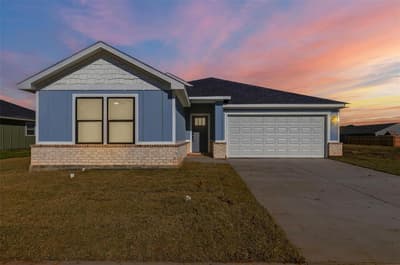 452 Peace Lily Way, Tolar TX 76476