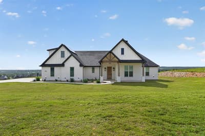 1040 Agnes N, Springtown TX 76082