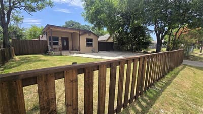 2212 Harris Lane, Haltom City TX 76117
