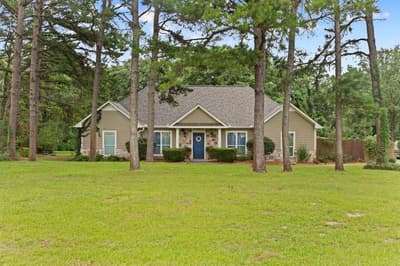 16702 Meadow Crest Drive, Lindale TX 75771