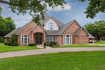 1917 Woodland Hills Lane, Weatherford TX 76087