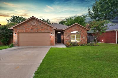 10513 Fossil Hill Drive, Fort Worth TX 76131