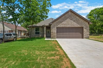820 N Wood Street, Denton TX 76209