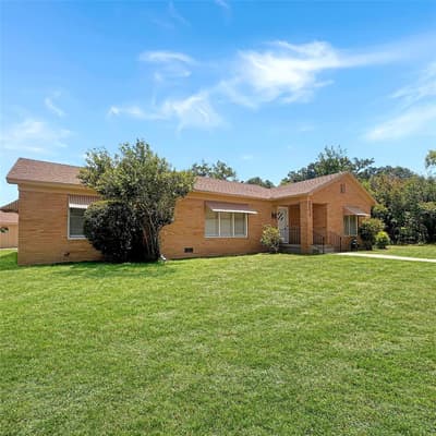 3412 4th Street, Brownwood TX 76801 - Photo 2