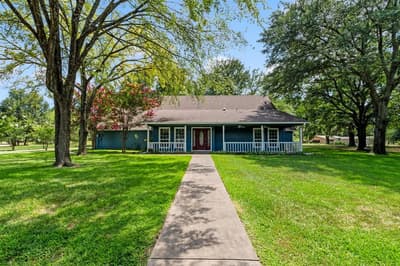 245 Shady Shores Drive, Mabank TX 75156