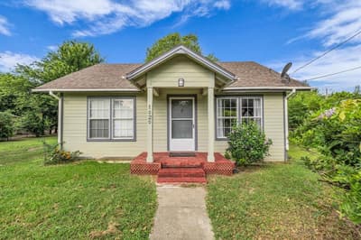 1020 Fisher Street, Bellmead TX 76705 - Photo 3