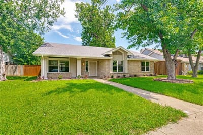 113 Country View Lane, Garland TX 75043