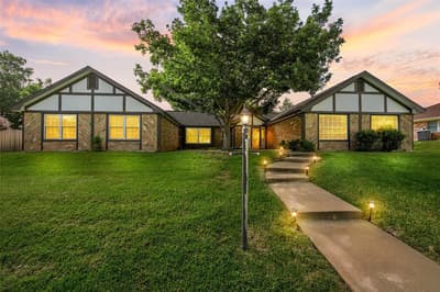 8202 Whippoorwill Drive, Woodway TX 76712