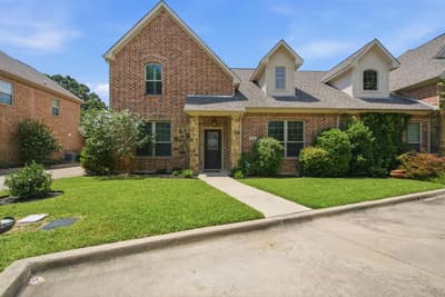 5221 Park Drive, River Oaks TX 76114