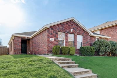 3105 Silver Creek Drive, Mesquite TX 75181