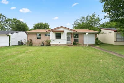 546 Sun Valley Drive, Duncanville TX 75116