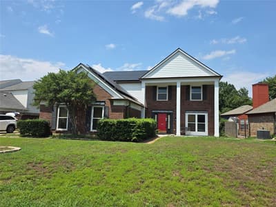 716 Bridget Way, Hurst TX 76054