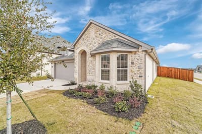 2901 Cantoni Creek, Princeton TX 75407 - Photo 2