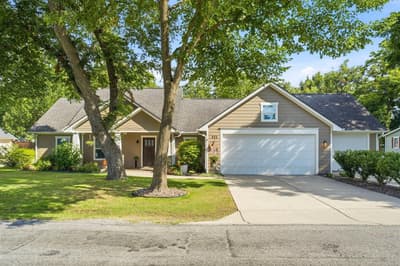 321 W Jefferson Street, Van Alstyne TX 75495