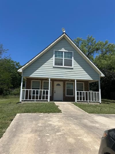 10910 Shady Oaks Drive, Runaway Bay TX 76426
