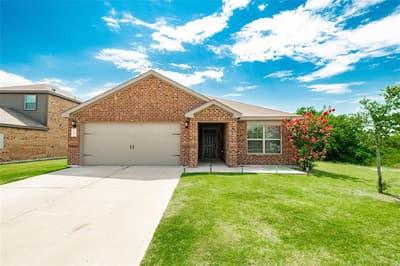 140 Cattlemans Creek Road W, Newark TX 76071