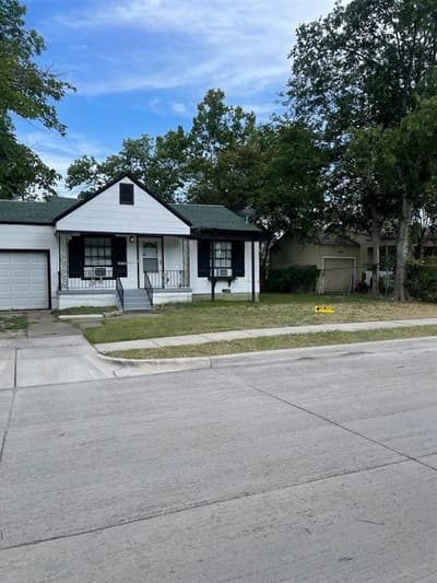 3933 Winfield Avenue, Fort Worth TX 76109