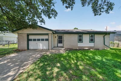 2461 Lisa Street, Grand Prairie TX 75051
