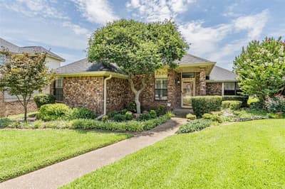 2520 Pecan Grove Court, Irving TX 75060