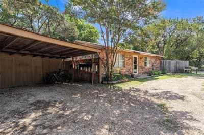 190 Crowfoot Lane, Whitney TX 76692 - Photo 4