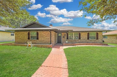 5429 Enderly Place, Dallas TX 75227