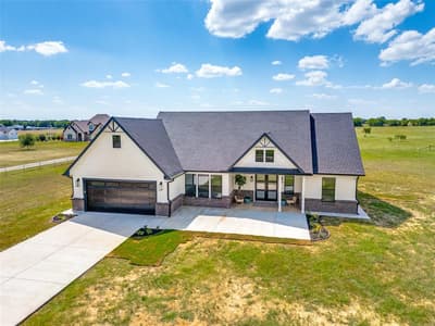 3150 Crisp Road, Ennis TX 75119