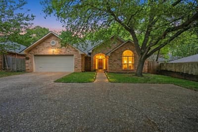 2824 Crestview Avenue, Tyler TX 75701