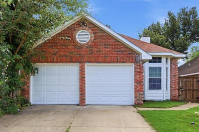 4215 Scarsdale Lane, Dallas TX 75227