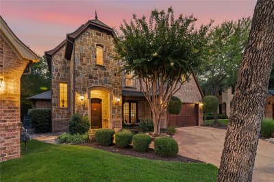 3469 N Riley Place, Hurst TX 76054