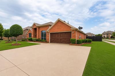 1002 Grover Court, Cedar Hill TX 75104