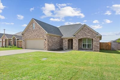 426 Alexander, Hillsboro TX 76645