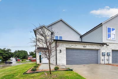 808 Premier, Grand Prairie TX 75051