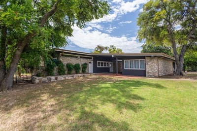 5411 Starlight Drive N, Fort Worth TX 76126