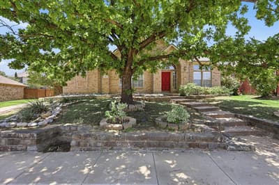 9325 Vista Circle, Irving TX 75063