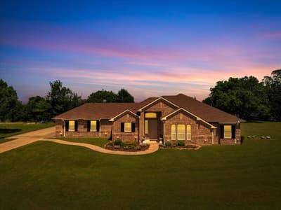5607 County Road 1102, Princeton TX 75407