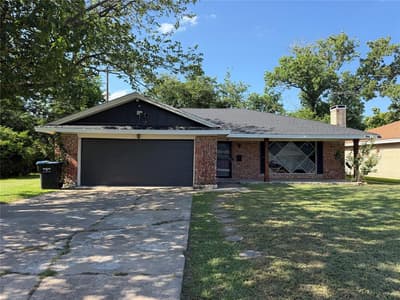 2406 W Broadview Street, Greenville TX 75402