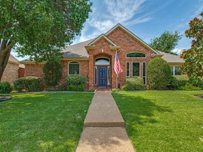9502 Valley Lake Lane, Irving TX 75063