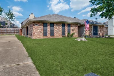 6913 Sierra Drive, North Richland Hills TX 76180