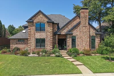 2121 Clearspring Drive S, Irving TX 75063