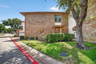 1 Meadow Lane, Bedford TX 76021