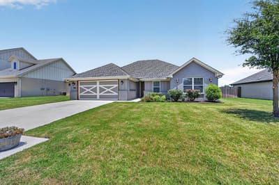 218 Rees Avenue, Godley TX 76044